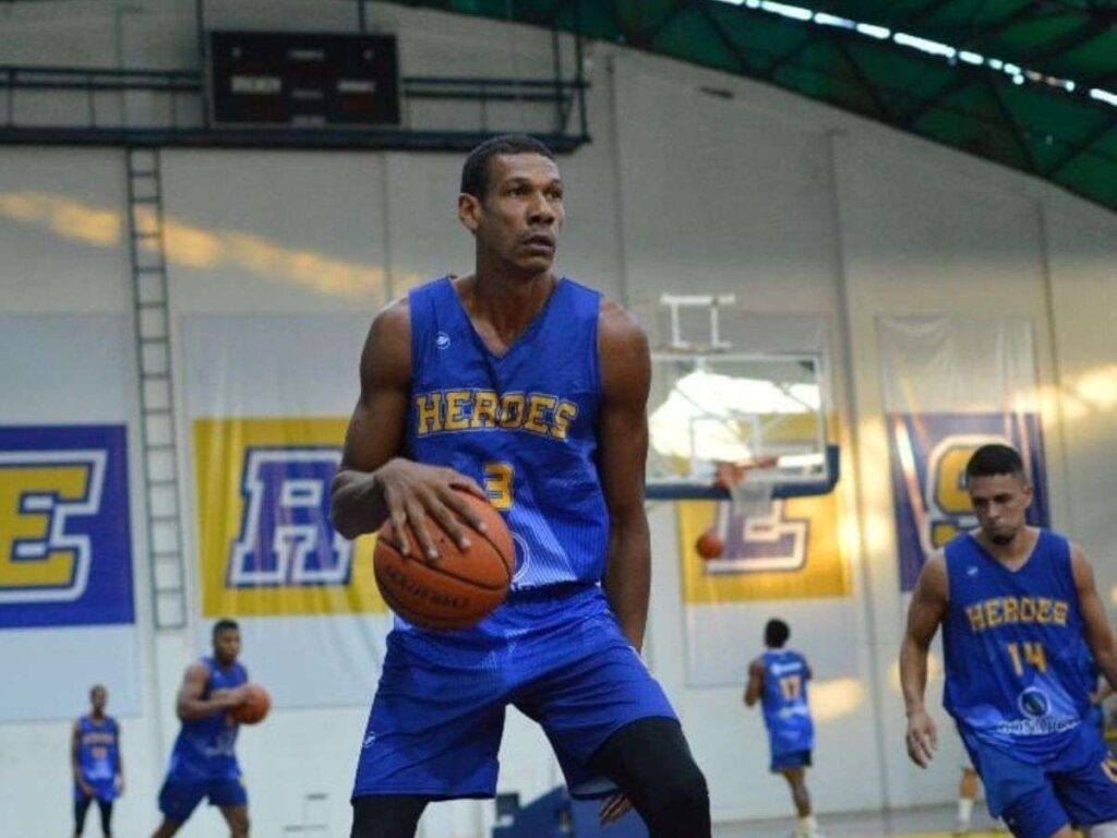 Alejandro-Barrios-reforzara-Toros-de-Aragua.jpg