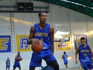 Alejandro-Barrios-reforzara-Toros-de-Aragua.jpg