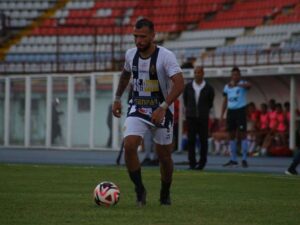 Angostura-FC-a-recuperar-en-casa-el-terreno-perdido.jpg