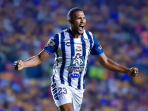 El-delantero-de-la-Vinotinto-que-prefiguraba-Pacho-Maturana.jpg