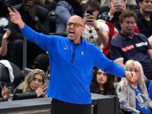 Jason-Kidd-extiende-con-Mavericks.jpg