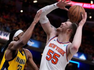 Knicks-prepara-millonaria-oferta-por-Isaiah-Hartenstein.jpg