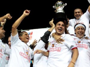 Mirar-para-atras-Lider-en-deportes.jpg