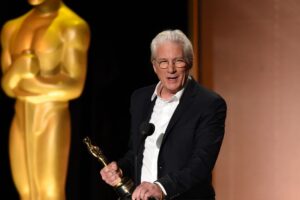 Por-que-Richard-Gere-estuvo-vetado-en-los-premios-Oscar.jpeg