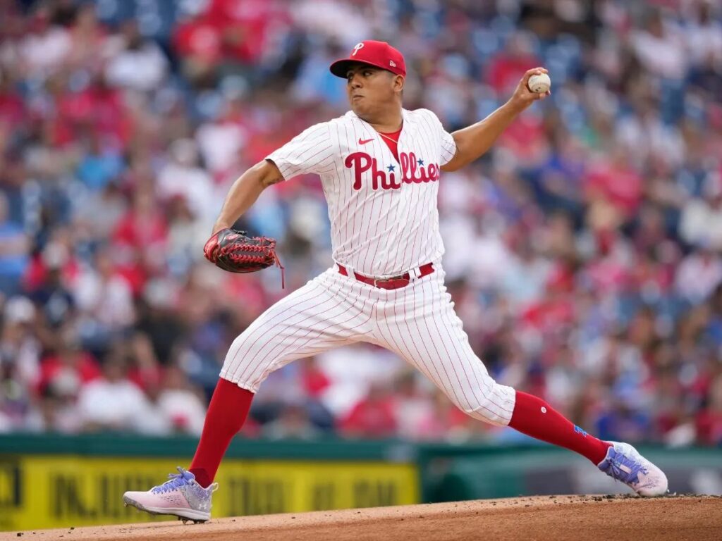 Ranger-Suarez-fortalece-candidatura-al-Cy-Young.jpg