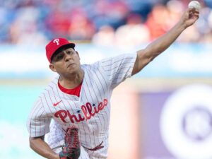 Ranger-Suarez-quinto-en-el-power-ranking-de-abridores.jpg