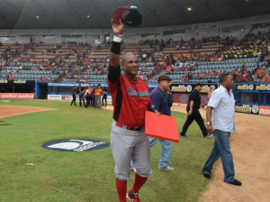 Robert-Perez-regresa-a-Cardenales-de-Lara.png