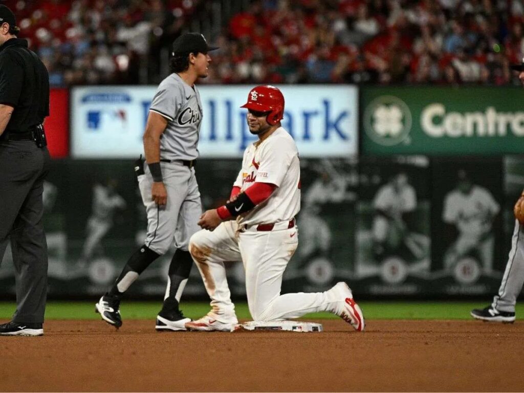 Willson-Contreras-hizo-de-las-suyas-con-Cardenales.jpg