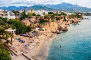 Pueblos de Málaga con playa: Nerja, España