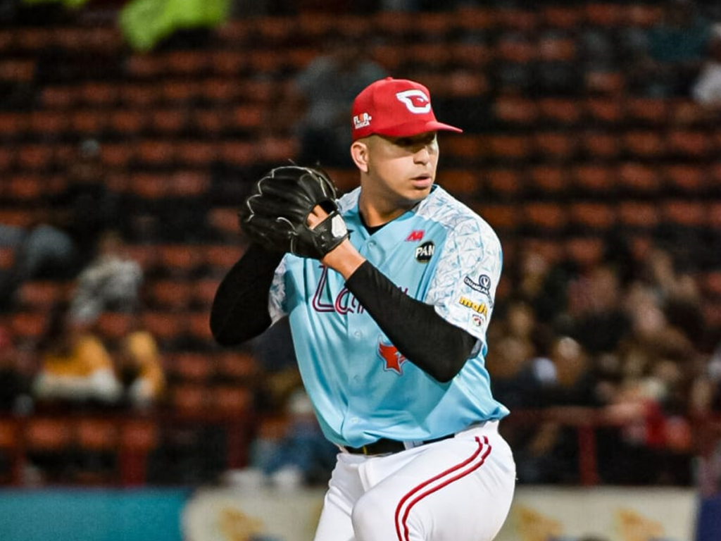 Aguilas-y-Cardenales-pactaron-cambio-de-lanzadores.png