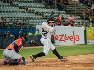 Ali-Castillo-firma-promedio-mas-alto-en-la-LVBP.jpg