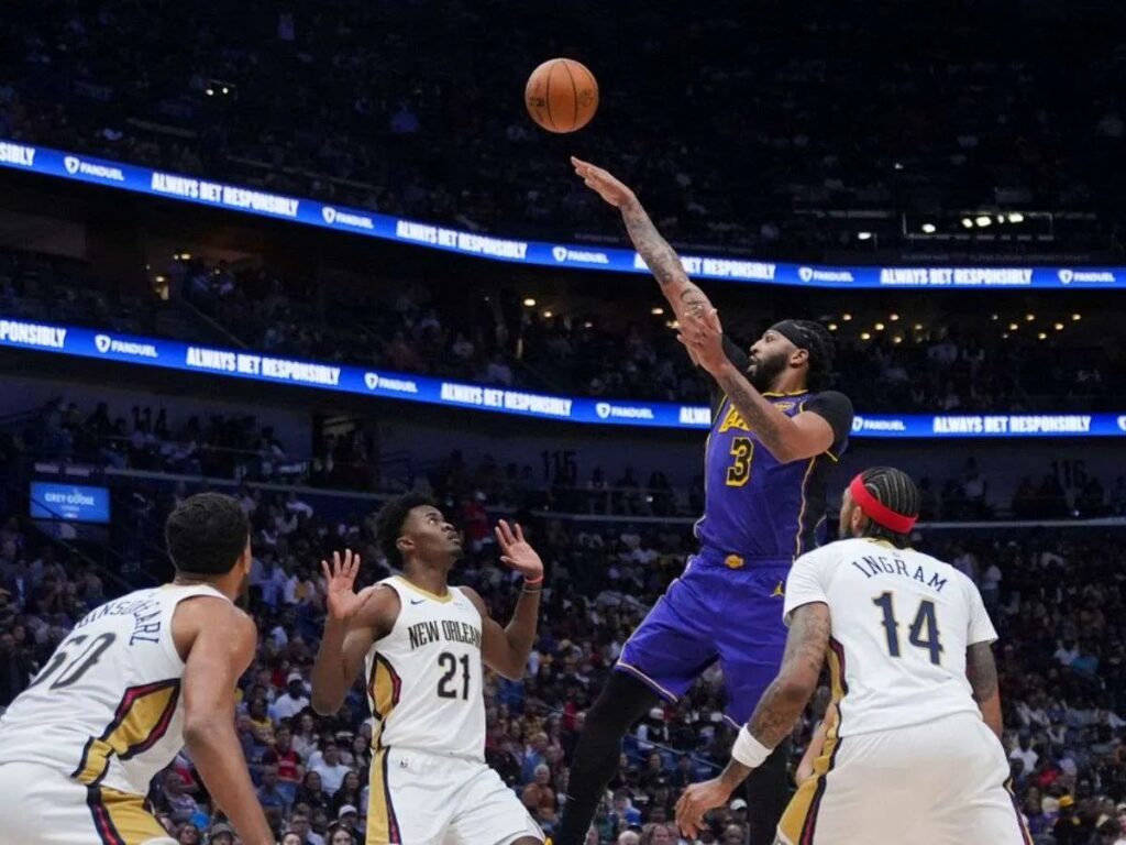 Anthony-Davis-protagonista-del-triunfo-de-los-Lakers.jpg