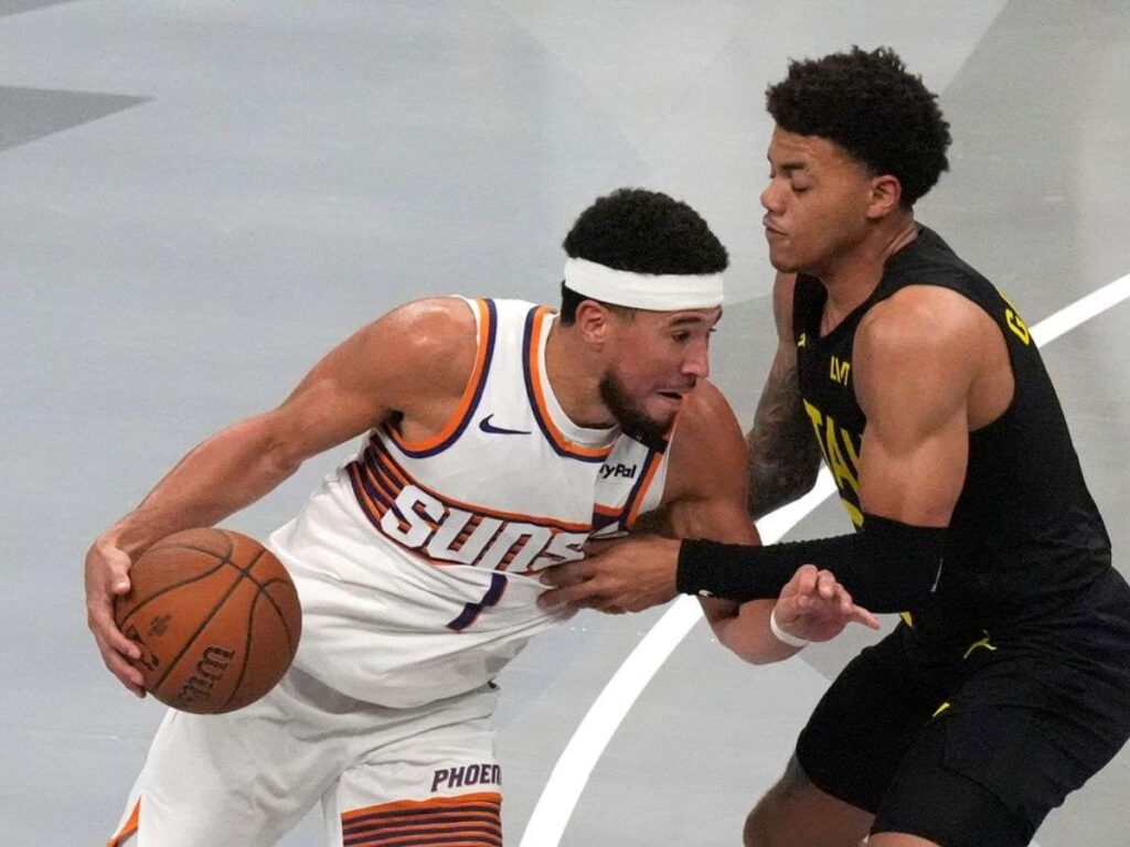 Devin-Booker-lidero-a-los-Suns-a-la-victoria.jpg
