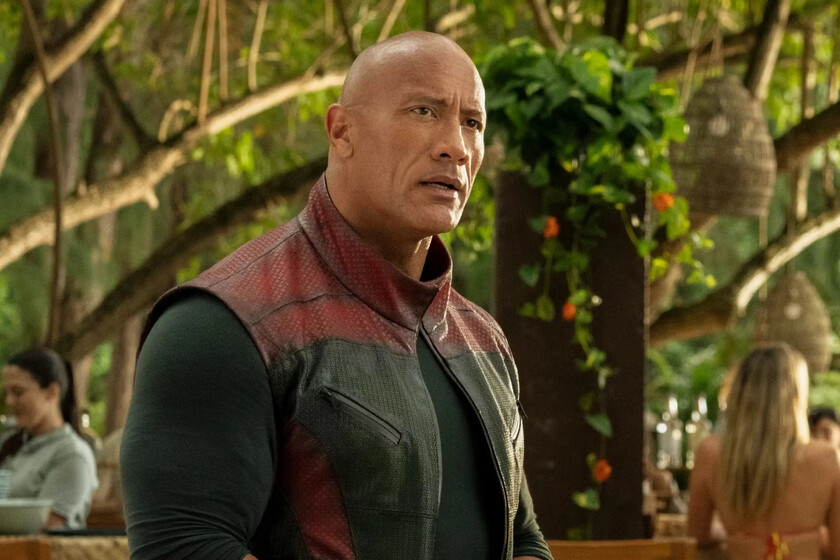 Dwayne-Johnson-reconoce-que-llega-tarde-y-orina-en-botellas.jpeg