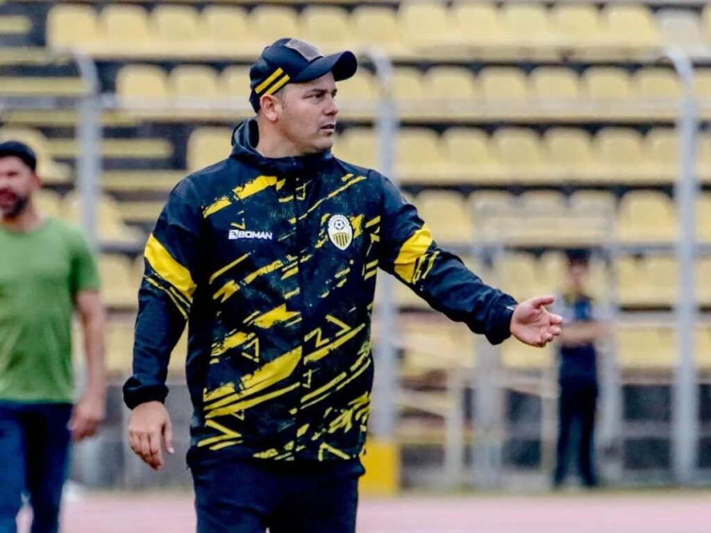 Eduardo-Sarago-en-busca-de-caminos.jpg