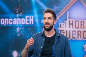 Es-un-chaval-que-esta-empezando-en-la-tele.jpeg