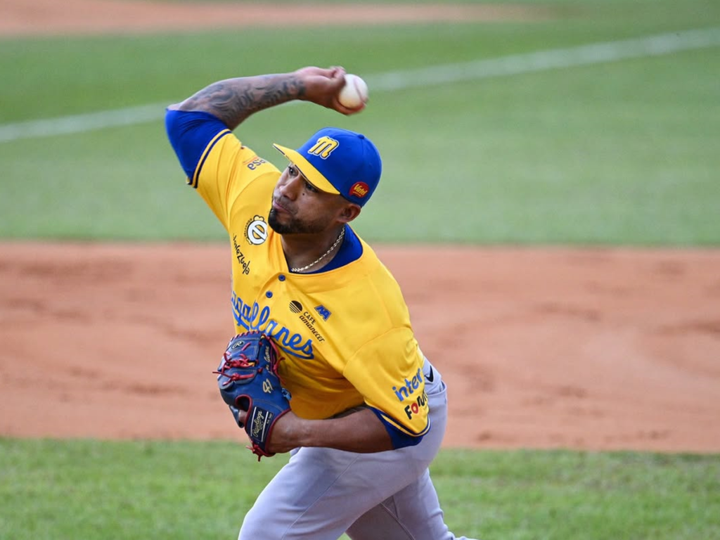 Junior-Guerra-lucio-inmenso-en-victoria-de-Magallanes.png