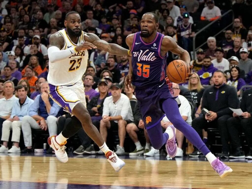 Kevin-Durant-sufre-una-lesion-muscular.jpg