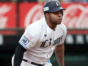 Leones-de-Seibu-dan-de-baja-a-Jesus-Aguilar.png