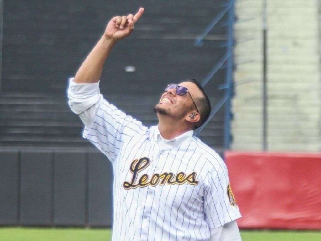 Leones-muestra-plena-confianza-en-Orber-Moreno.jpg