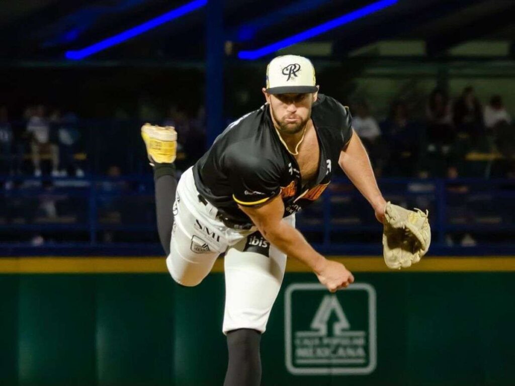 Magallanes-refuerza-su-bullpen-con-Bubby-Rossman.jpg