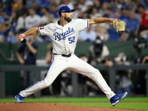 Michael-Wacha-seguira-con-Reales-por-tres-anos.jpg