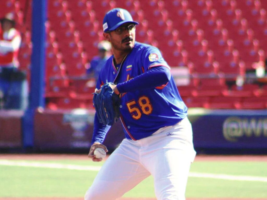 Nivaldo-Rodriguez-trepara-a-la-loma-ante-China-Taipei.jpg