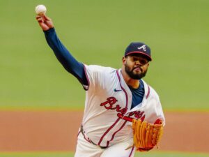 Reynaldo-Lopez-alcanza-acuerdo-multianual-con-Atlanta.jpg