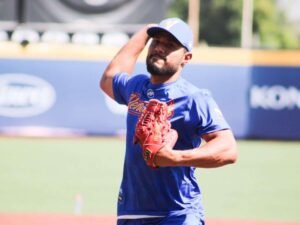 Ricardo-Pinto-abrira-ante-Mexico-en-el-Premier12.jpg