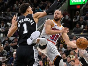Wembanyama-regreso-para-vencer-a-Warriors.jpg