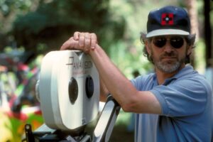 asi-fue-como-esta-cinta-de-Steven-Spielberg-dio-origen.jpeg