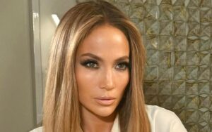 ¿Arrepentida-Jennifer-Lopez-se-quiebra-emocionalmente-durante-una-entrevista.jpg