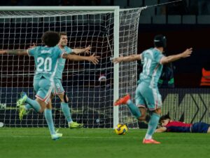 Atletico-de-Madrid-gana-con-gol-agonico-y-es-lider.jpg