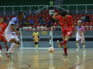 Centauros-y-Monagas-definen-el-campeon-de-la-Liga-Futve.png