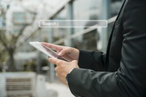 Como-eliminar-datos-personales-de-los-resultados-de-busqueda-de.jpg