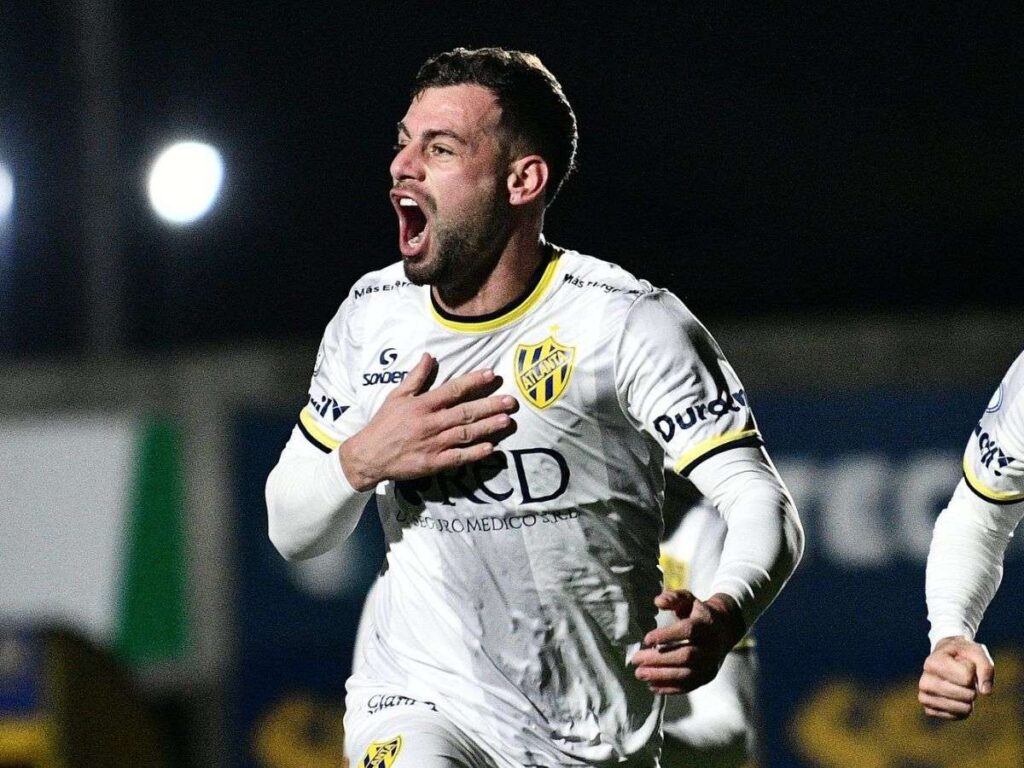 El-Dvo-Tachira-empieza-a-reforzar-su-plantilla.jpg