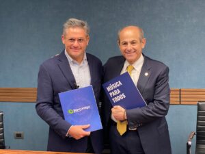 El-Sistema-y-Bancamiga-refuerzan-sus-lazos-de-cooperacion.jpeg