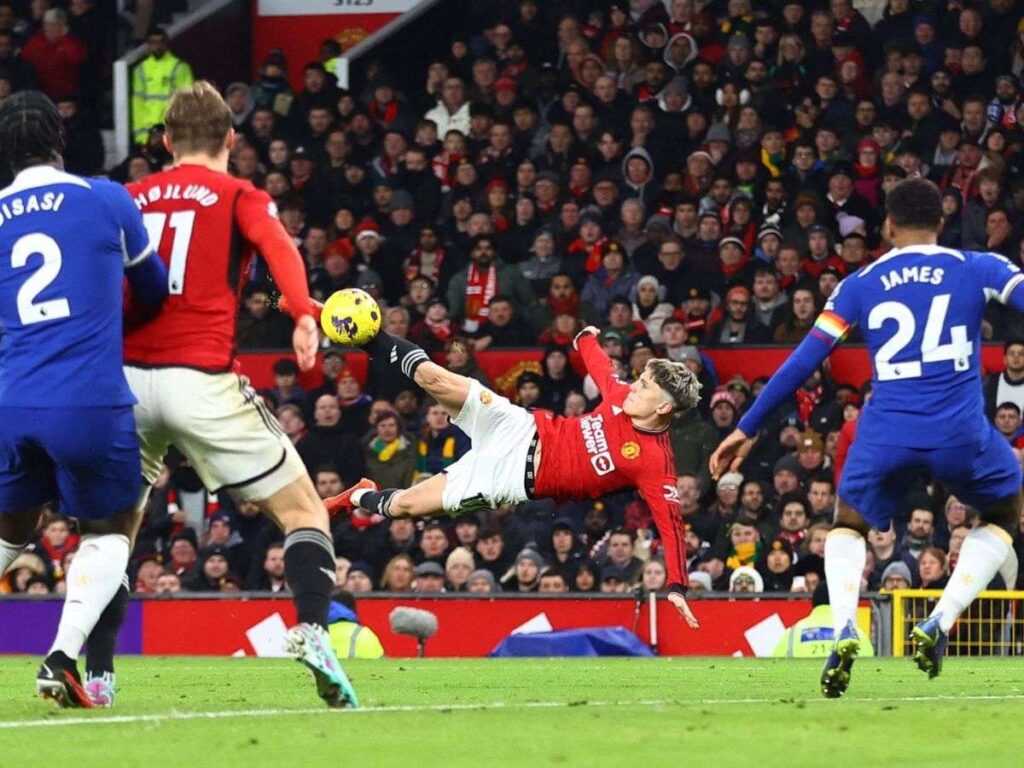 Garnacho-se-llevo-el-Puskas-al-mejor-gol-de-ano.jpg