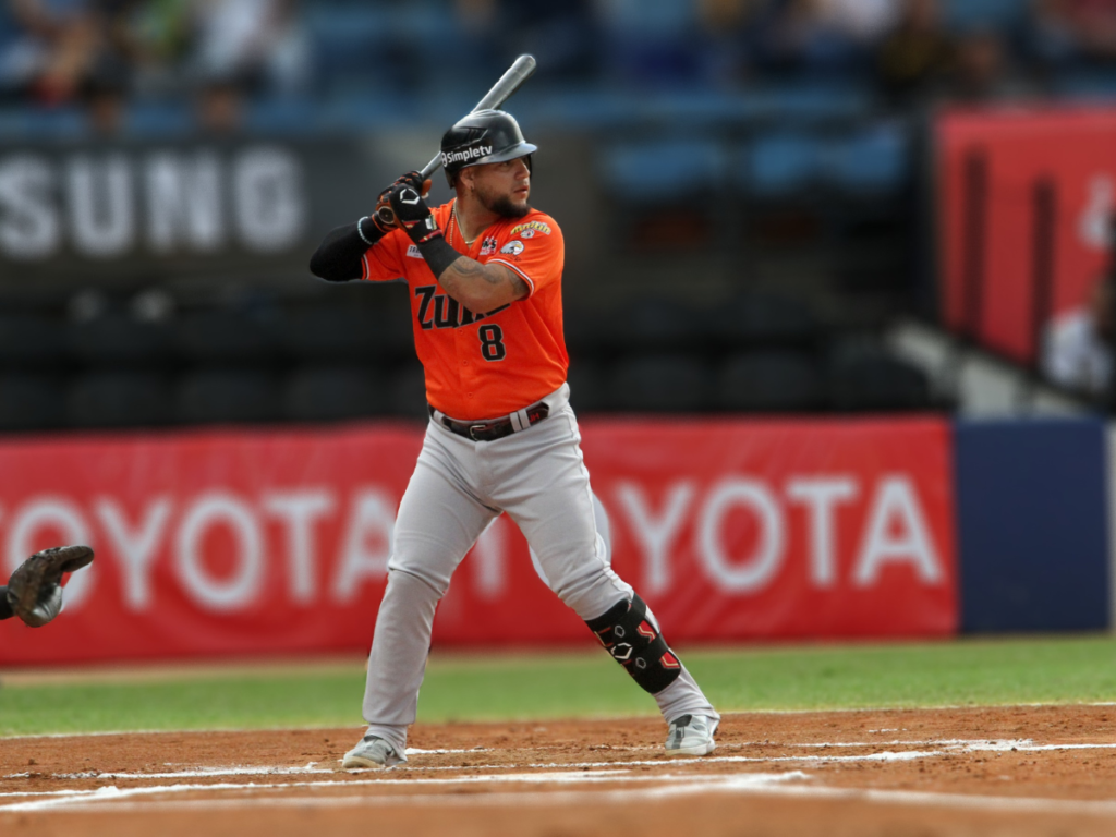 Jose-Herrera-le-dio-la-victoria-a-las-Aguilas-en.png