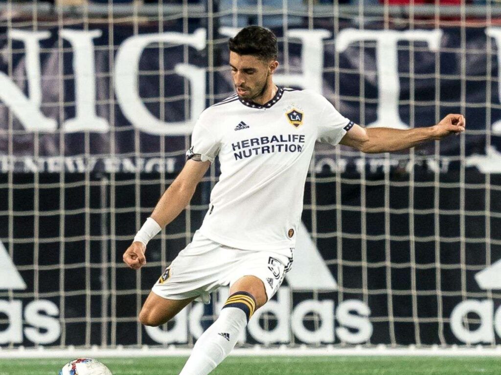 LA-Galaxy-y-Nashville-pactan-cambio-en-MLS.jpg