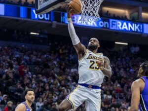 LeBron-James-fue-el-verdadero-‘King-contra-Sacramento.jpg