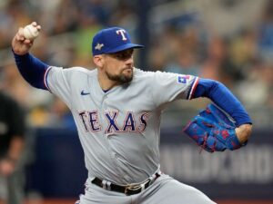 Nathan-Eovaldi-firmo-nuevamente-con-los-Rangers-de-Texas.jpg
