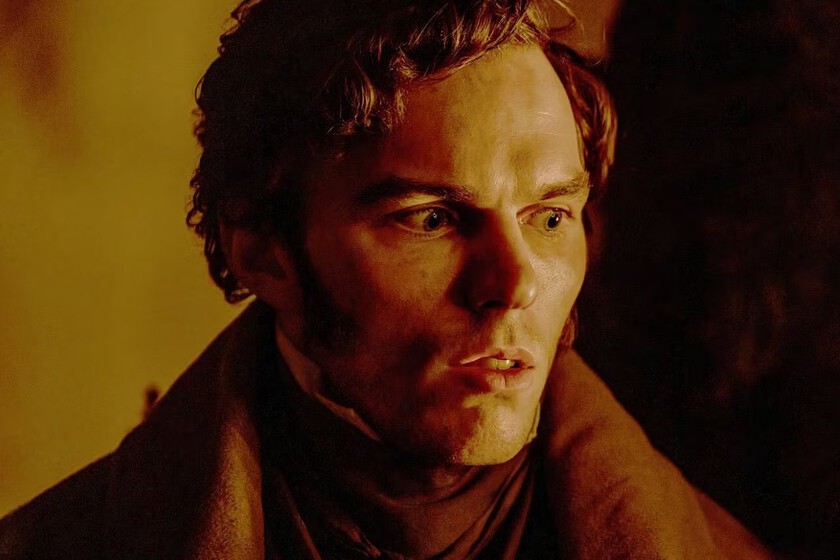 Podia-sentirlo-en-mi-pierna-Nicholas-Hoult-tuvo-una-experiencia.jpeg