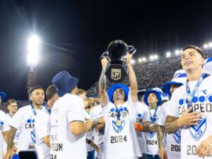 Velez-se-titulo-campeon-en-el-futbol-argentino.jpg