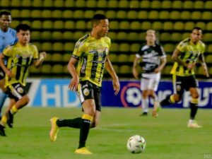 Anthony-Uribe-se-despide-del-Deportivo-Tachira.jpg