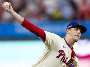 Azulejos-suman-a-Jeff-Hoffman-para-su-bullpen.png