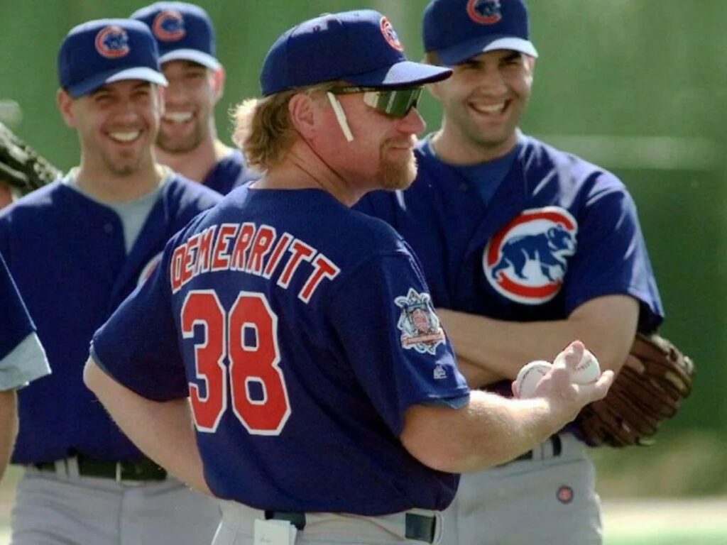 Beisbol-criollo-en-luto-con-la-muerte-de-Marty-DeMerritt.jpg