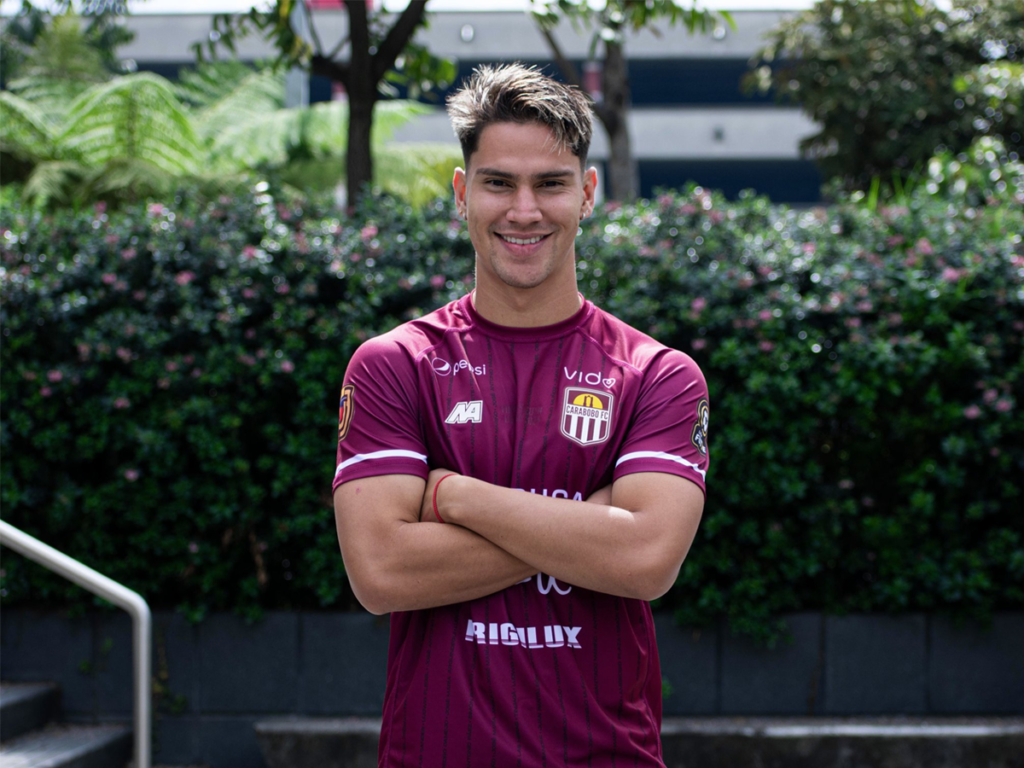 Carabobo-FC-contara-con-los-goles-de-Flabian-Londono.png