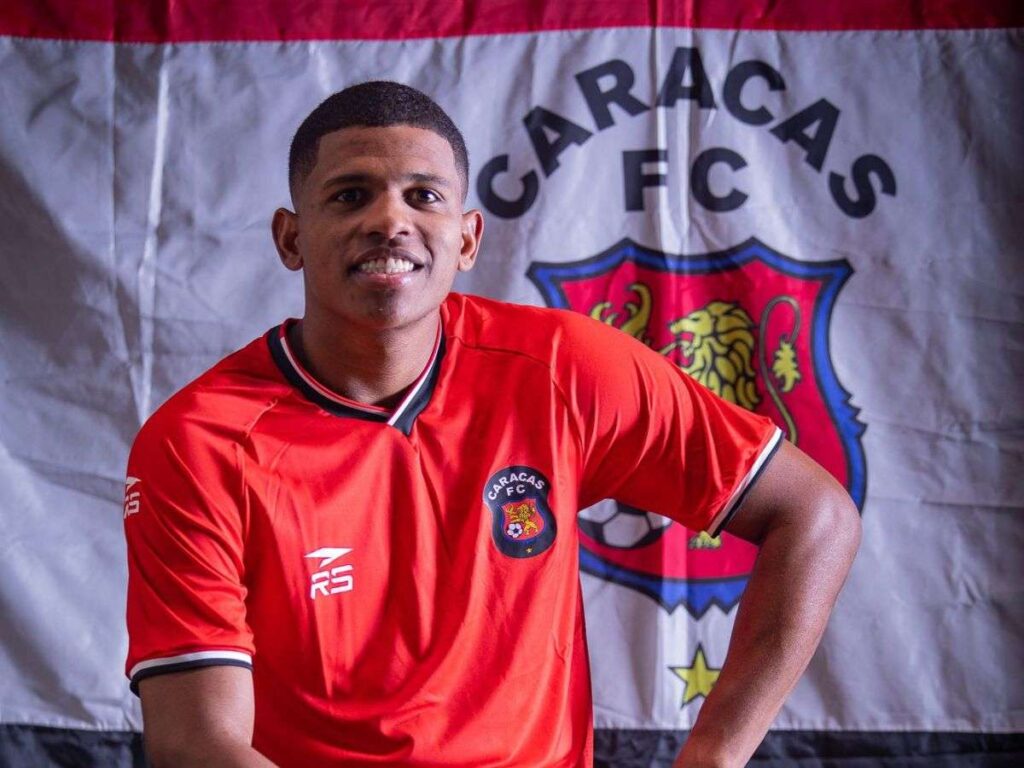 Edgardo-Rito-regresa-al-Futve-con-el-Caracas-FC.jpg