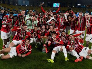 El-Milan-remonto-y-es-el-Supercampeon-de-Italia.jpg